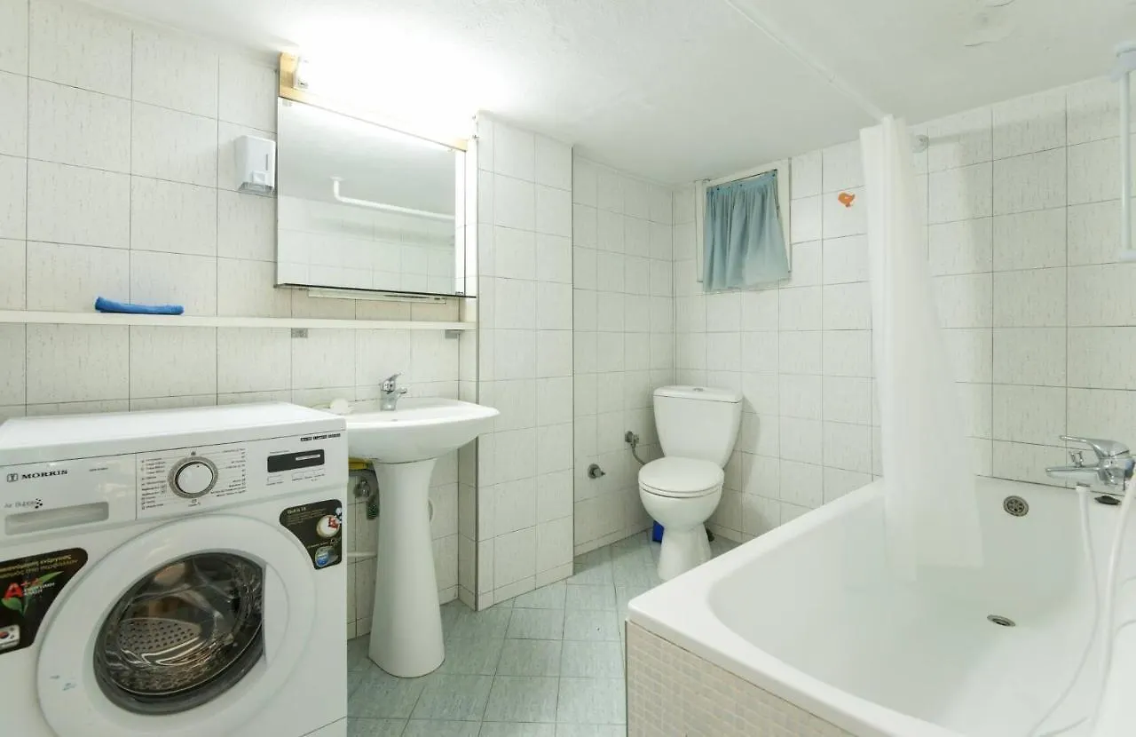 Cosy Flat Helexpo In Old City Thessaloniki