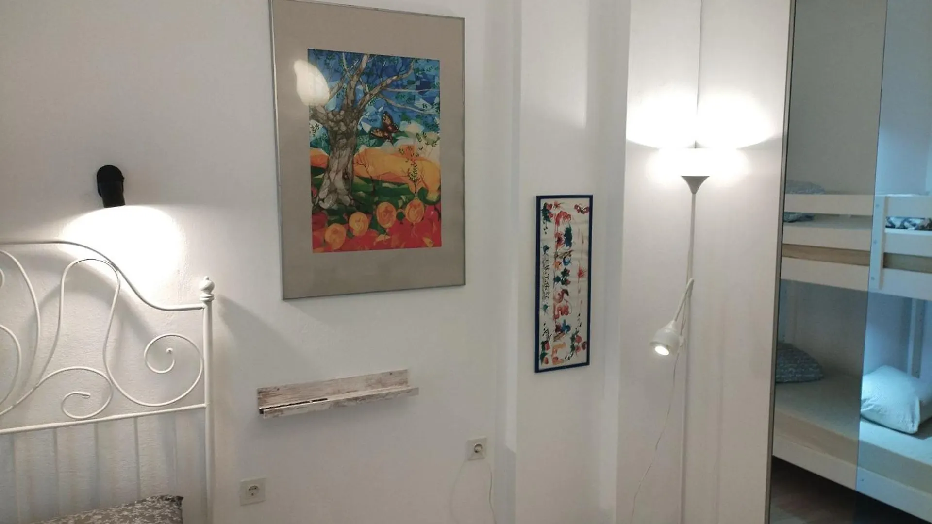 Cosy Flat Helexpo In Old City Thessaloniki Apartment
