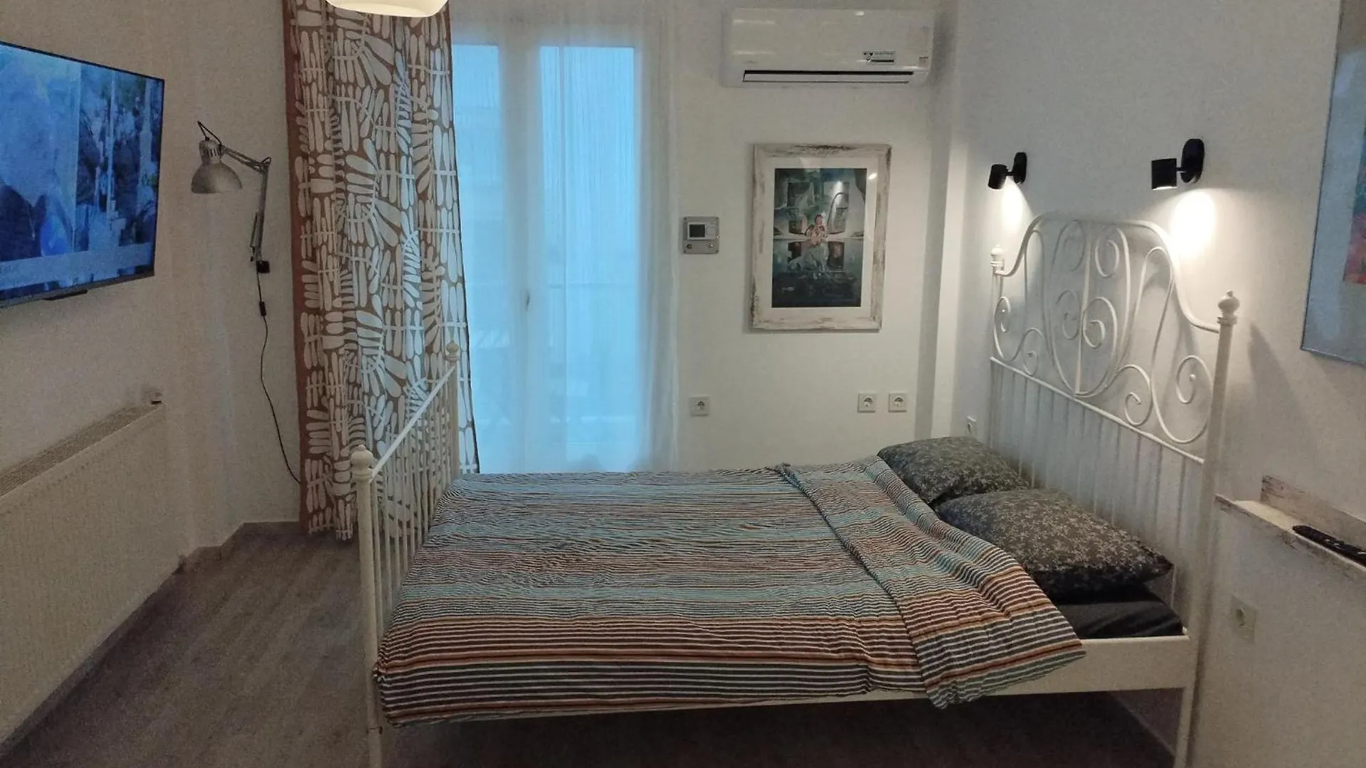 Cosy Flat Helexpo In Old City Thessaloniki 0*,  Greece